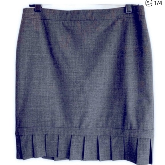 Express Dresses & Skirts - Express Wool Charcoal Pencil Skirt Sz 8